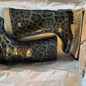 Dolce & Gabbana size 9 rain boots